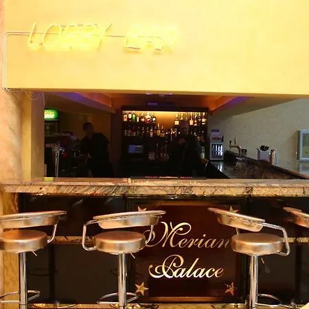 Merian Palace ホテル