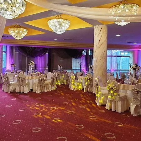 Merian Palace Hotel 4*